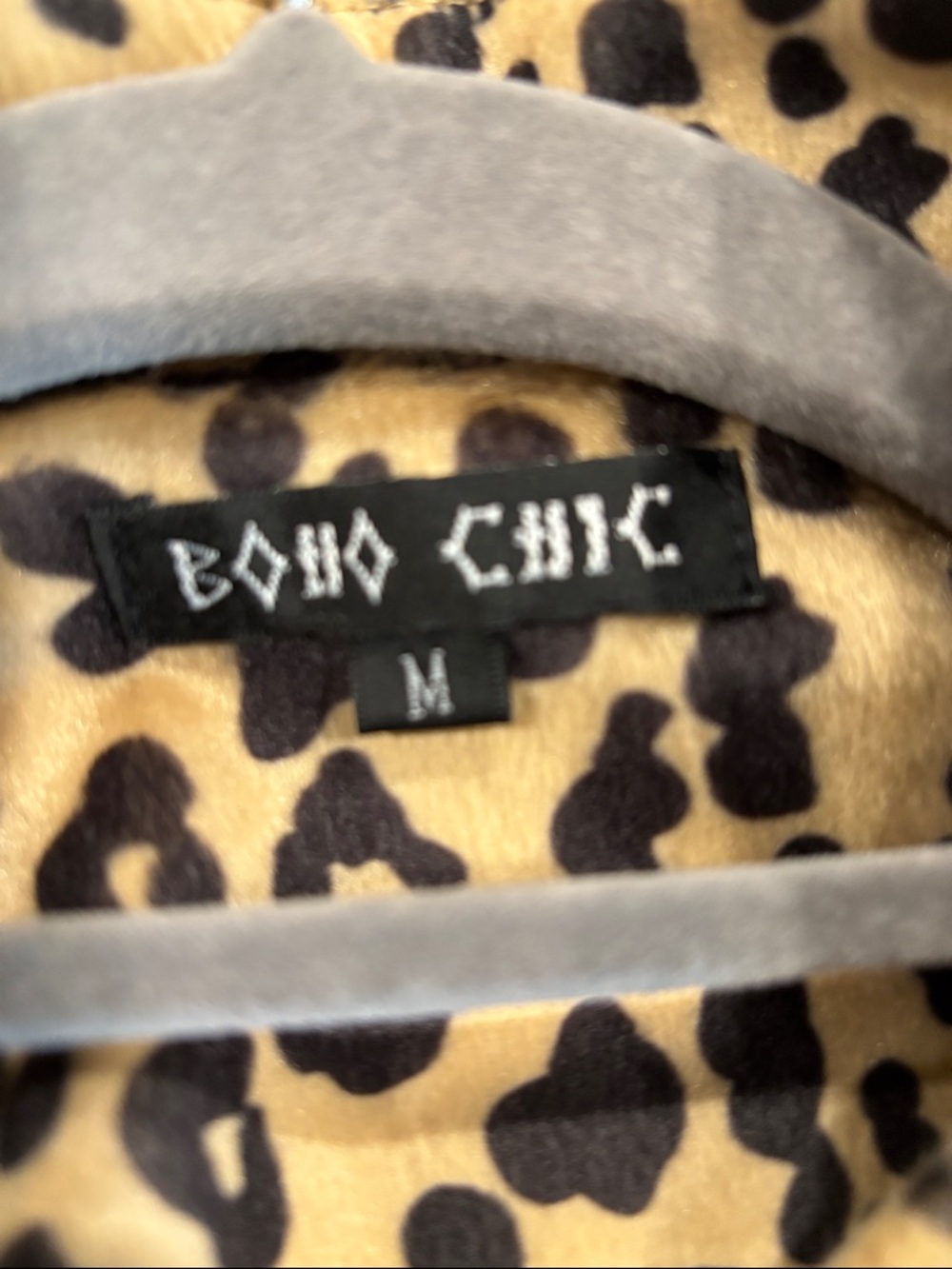 Boho Chic Leopard Print Button Front Jacket - Picture 4 of 6